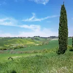 Cosy In Toscana With Outdoor Swimming Pool Casa de Férias *