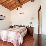 Cosy In Toscana With Outdoor Swimming Pool