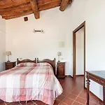 Cosy In Toscana With Outdoor Swimming Pool Casa de Férias *