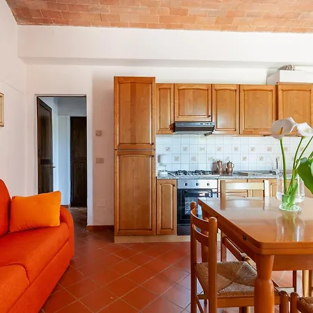 Holiday home Cosy In Toscana With Outdoor Swimming Pool