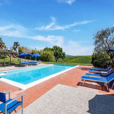 Cosy In Toscana With Outdoor Swimming Pool