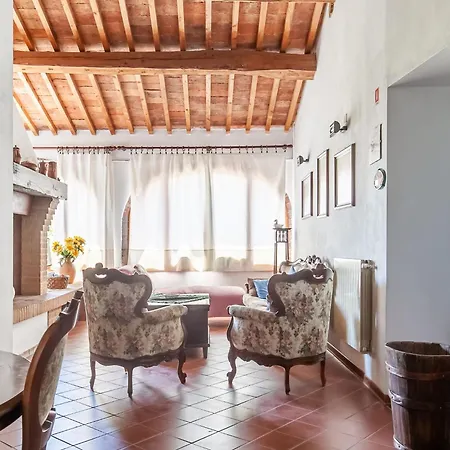 Cosy In Toscana With Outdoor Swimming Pool