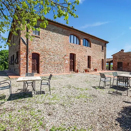 Cosy In Toscana With Outdoor Swimming Pool Peccioli